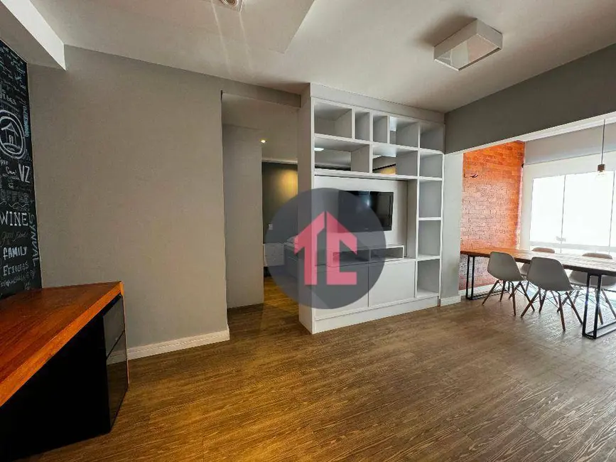 Foto 2 de Apartamento com 1 quarto para alugar, 46m2 em Cambuí, Campinas - SP