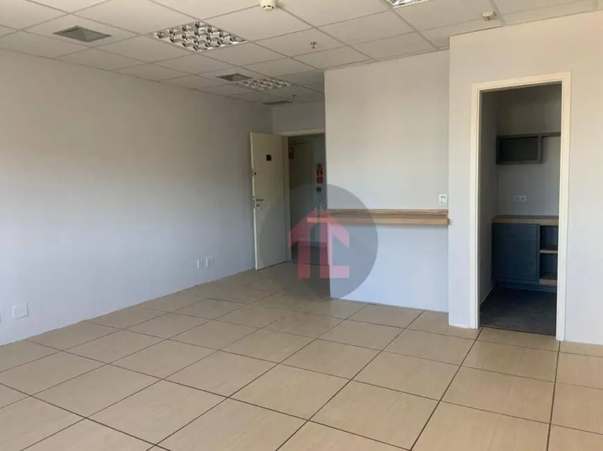 Sala Comercial para alugar, 40m2 em Cambuí, Campinas - SP - imagem 4 Foto 4 de Sala Comercial para alugar, 40m2 em Cambuí, Campinas - SP