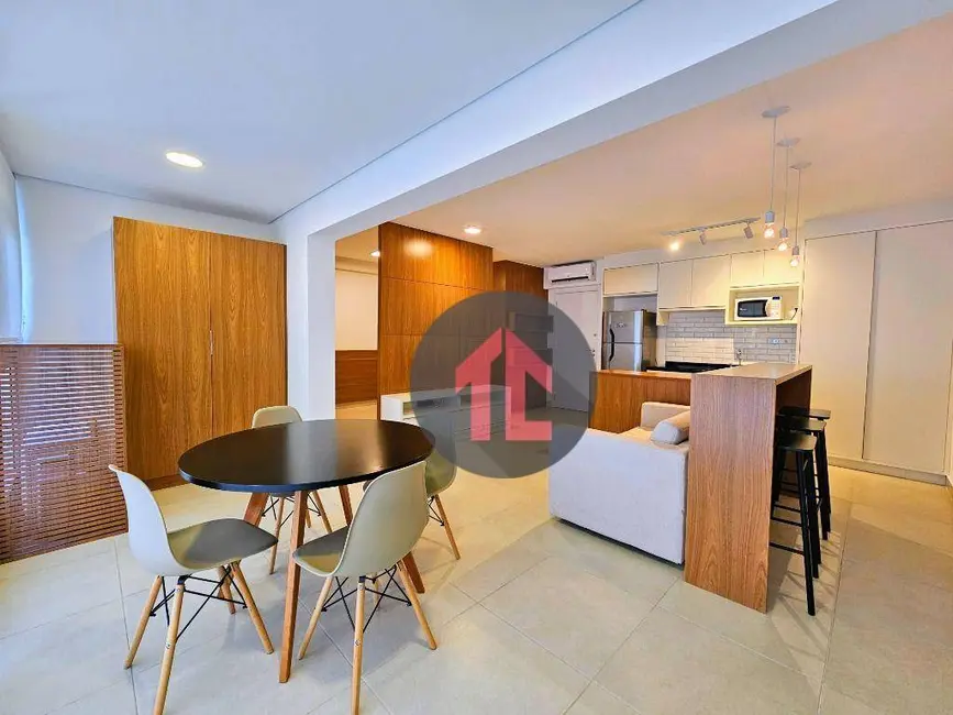 Foto 2 de Apartamento com 1 quarto para alugar, 54m2 em Centro, Campinas - SP