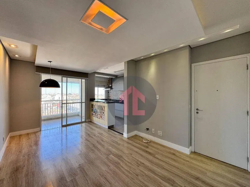 Apartamento com 3 quartos para alugar, 80m2 em Ponte Preta, Campinas - SP - imagem 2 Foto 2 de Apartamento com 3 quartos para alugar, 80m2 em Ponte Preta, Campinas - SP