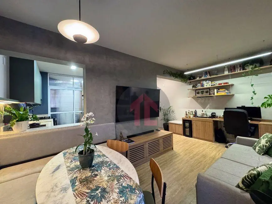 Apartamento com 1 quarto à venda, 60m2 em Cambuí, Campinas - SP - imagem 3 Foto 3 de Apartamento com 1 quarto à venda, 60m2 em Cambuí, Campinas - SP