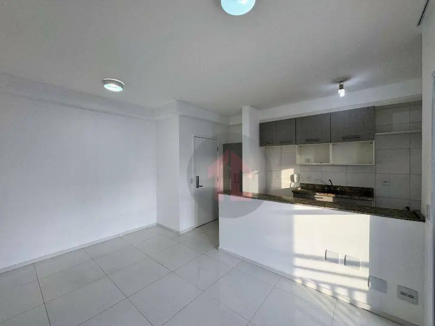 Apartamento com 1 quarto para alugar, 46m2 em Cambuí, Campinas - SP - imagem 2 Foto 2 de Apartamento com 1 quarto para alugar, 46m2 em Cambuí, Campinas - SP