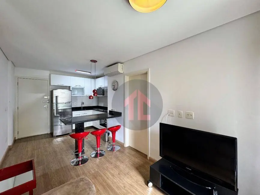 Apartamento com 1 quarto à venda e para alugar, 40m2 em Cambuí, Campinas - SP - imagem 3 Foto 3 de Apartamento com 1 quarto à venda e para alugar, 40m2 em Cambuí, Campinas - SP