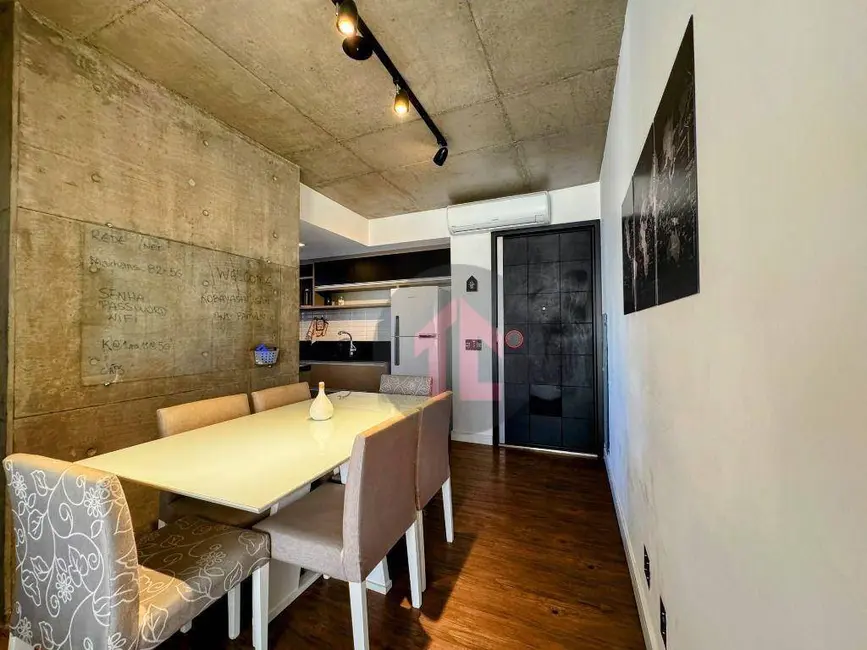 Apartamento com 2 quartos à venda e para alugar, 70m2 em Centro, Campinas - SP - imagem 3 Foto 3 de Apartamento com 2 quartos à venda e para alugar, 70m2 em Centro, Campinas - SP