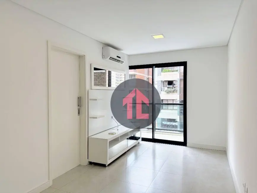 Apartamento com 1 quarto à venda, 40m2 em Cambuí, Campinas - SP - imagem 3 Foto 3 de Apartamento com 1 quarto à venda, 40m2 em Cambuí, Campinas - SP