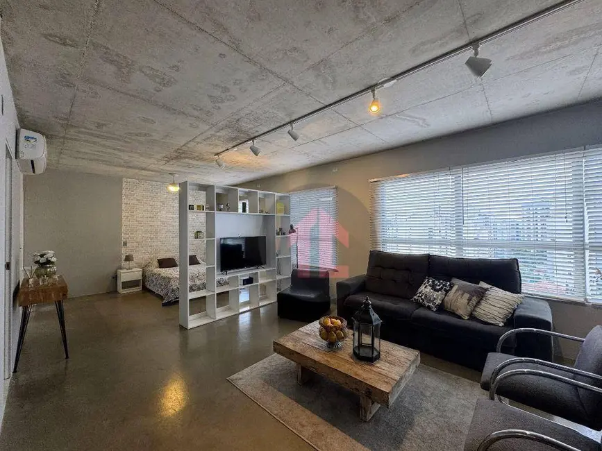 Apartamento com 1 quarto para alugar, 70m2 em Centro, Campinas - SP - imagem 1 Foto 1 de Apartamento com 1 quarto para alugar, 70m2 em Centro, Campinas - SP