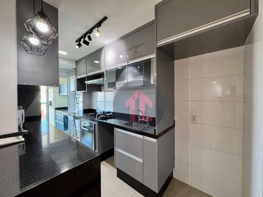 Foto 5 de Apartamento com 2 quartos para alugar, 96m2 em Vila Itapura, Campinas - SP