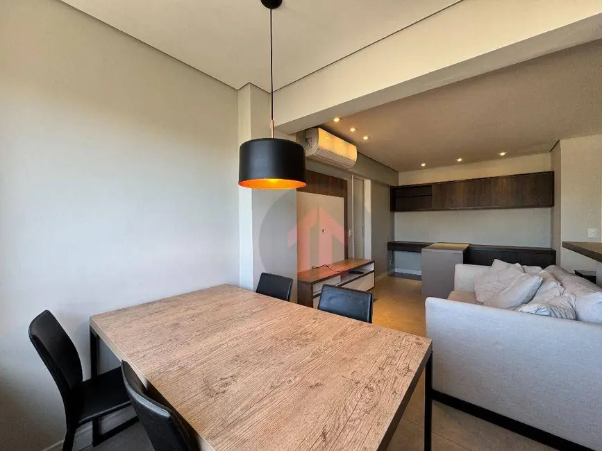 Apartamento com 1 quarto à venda e para alugar, 46m2 em Cambuí, Campinas - SP - imagem 3 Foto 3 de Apartamento com 1 quarto à venda e para alugar, 46m2 em Cambuí, Campinas - SP