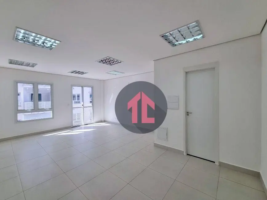Sala Comercial para alugar, 35m2 em Centro, Campinas - SP - imagem 1 Foto 1 de Sala Comercial para alugar, 35m2 em Centro, Campinas - SP