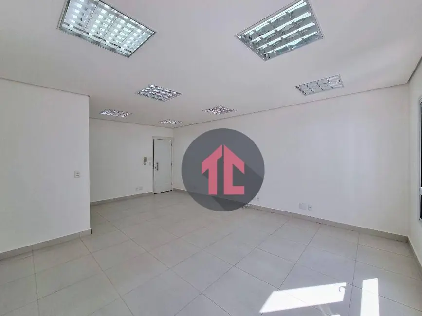 Sala Comercial para alugar, 35m2 em Centro, Campinas - SP - imagem 3 Foto 3 de Sala Comercial para alugar, 35m2 em Centro, Campinas - SP