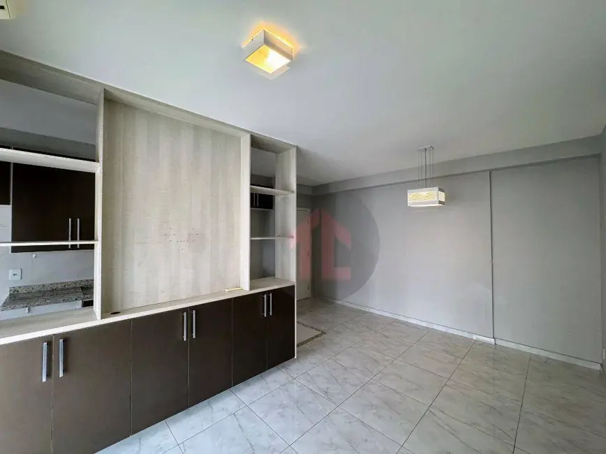 Foto 2 de Apartamento com 2 quartos para alugar, 65m2 em Cambuí, Campinas - SP