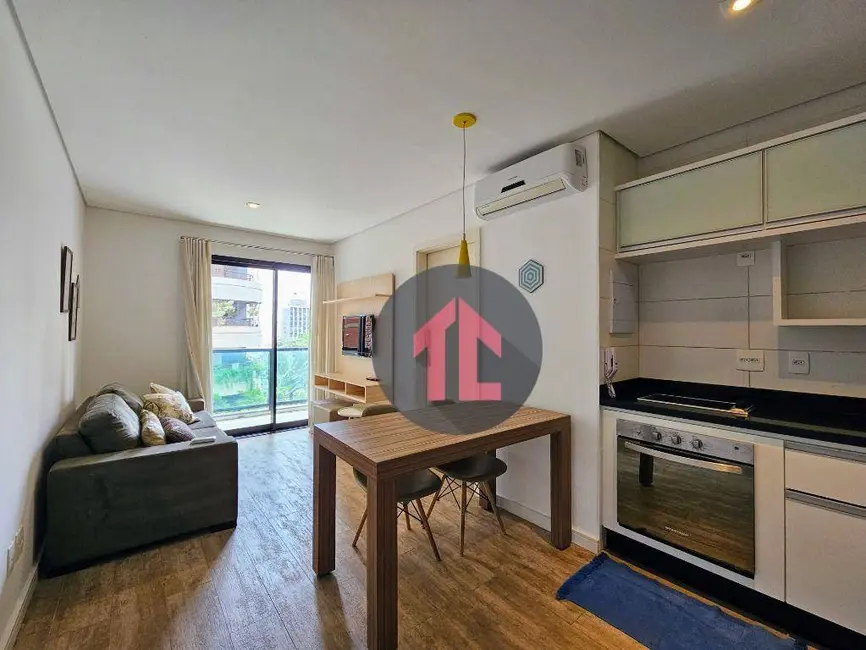 Foto 4 de Apartamento com 1 quarto para alugar, 40m2 em Cambuí, Campinas - SP