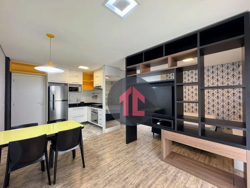 Foto 1 de Apartamento com 1 quarto para alugar, 40m2 em Cambuí, Campinas - SP
