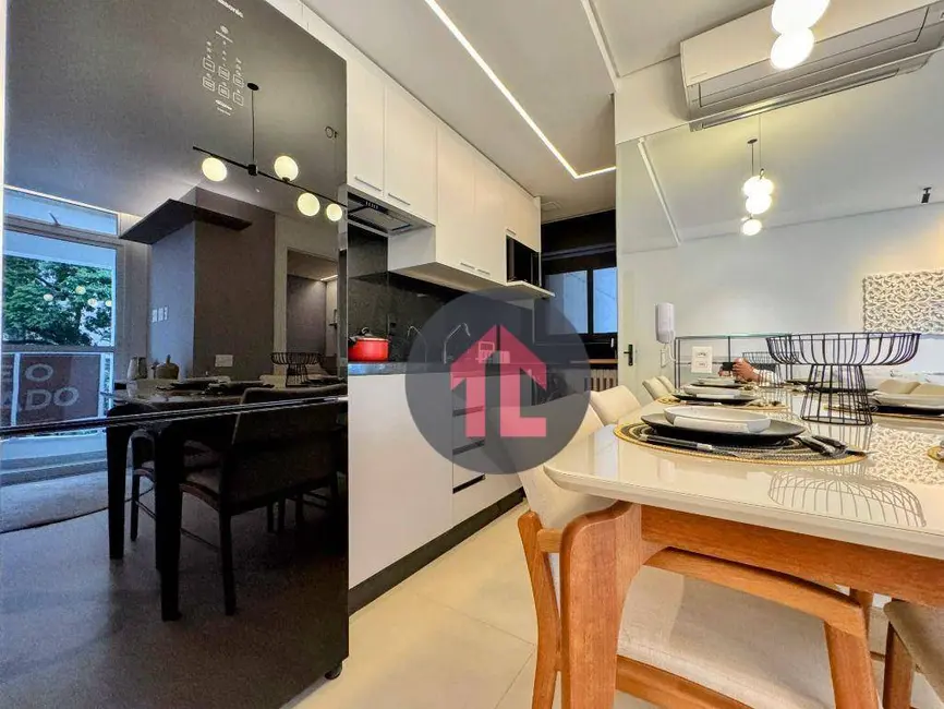 Foto 8 de Apartamento com 2 quartos à venda, 60m2 em Cambuí, Campinas - SP