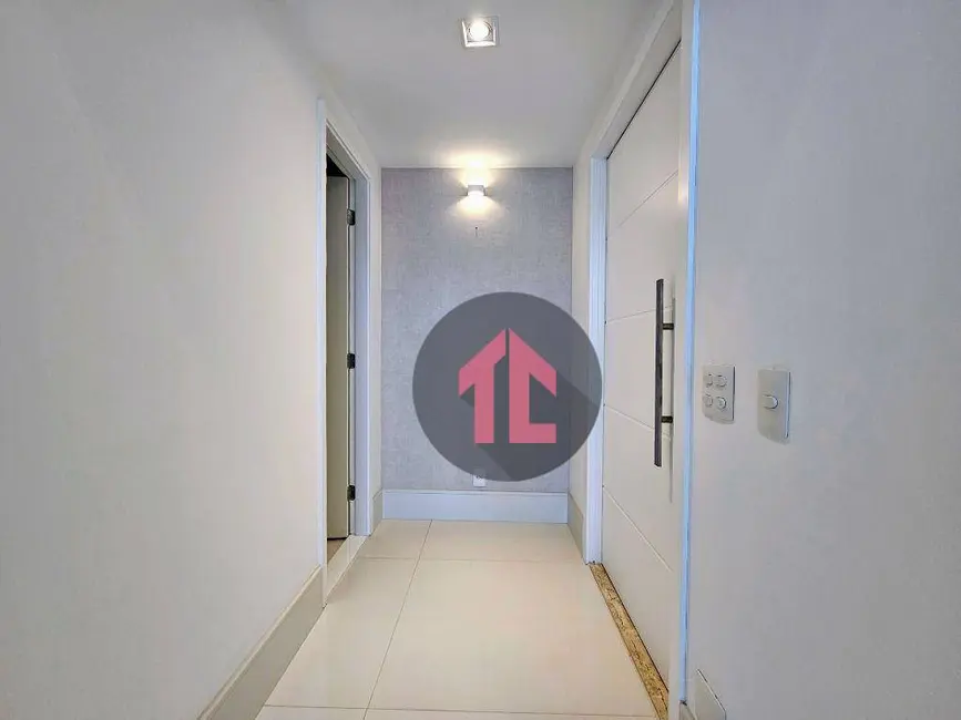 Foto 5 de Apartamento com 3 quartos à venda, 189m2 em Taquaral, Campinas - SP