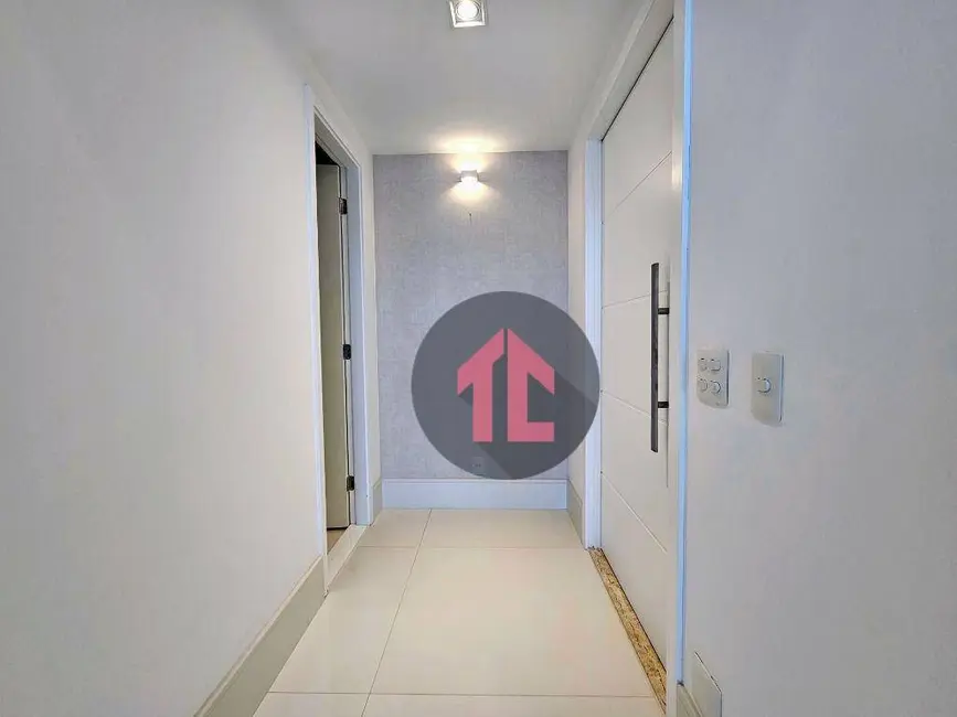 Foto 4 de Apartamento com 3 quartos à venda, 189m2 em Taquaral, Campinas - SP