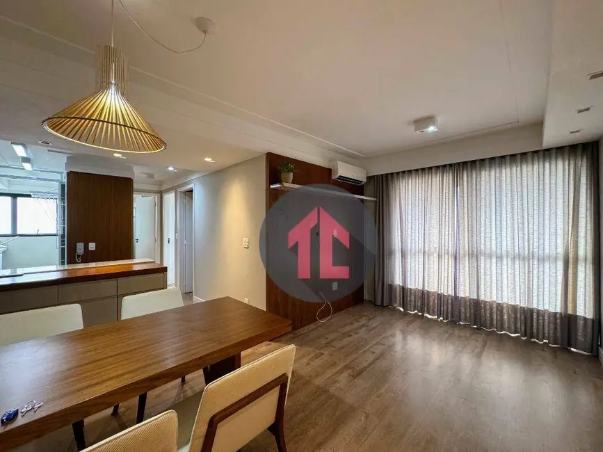 Apartamento com 2 quartos para alugar, 68m2 em Centro, Campinas - SP - imagem 7 Foto 7 de Apartamento com 2 quartos para alugar, 68m2 em Centro, Campinas - SP