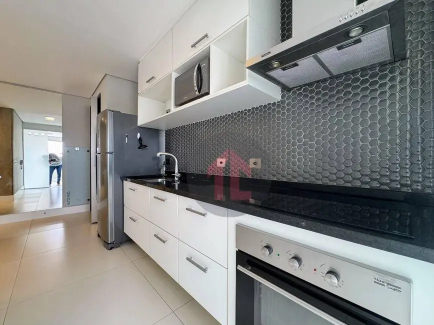 Foto 5 de Apartamento com 2 quartos para alugar, 70m2 em Centro, Campinas - SP