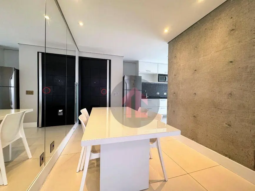 Foto 3 de Apartamento com 2 quartos para alugar, 70m2 em Centro, Campinas - SP