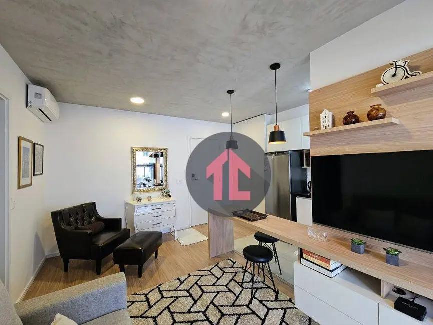 Foto 3 de Apartamento com 1 quarto para alugar, 40m2 em Cambuí, Campinas - SP