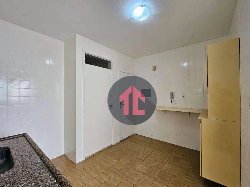Apartamento com 2 quartos para alugar, 74m2 em Cambuí, Campinas - SP - imagem 9 Foto 9 de Apartamento com 2 quartos para alugar, 74m2 em Cambuí, Campinas - SP