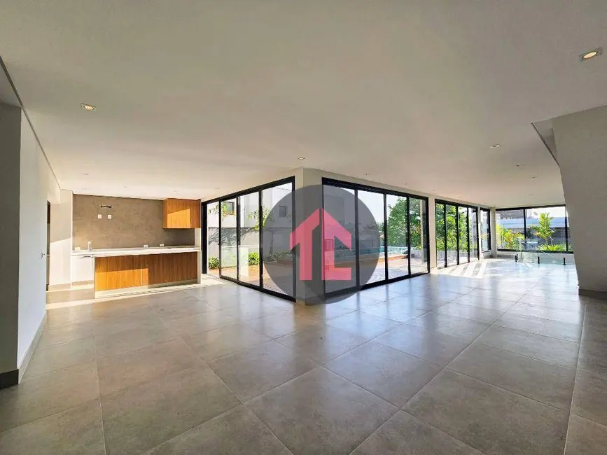 Sobrado com 4 quartos à venda, 458m2 em Alphaville Dom Pedro, Campinas - SP - imagem 3 Foto 3 de Sobrado com 4 quartos à venda, 458m2 em Alphaville Dom Pedro, Campinas - SP