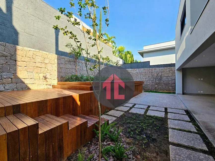 Sobrado com 4 quartos à venda, 458m2 em Alphaville Dom Pedro, Campinas - SP - imagem 9 Foto 9 de Sobrado com 4 quartos à venda, 458m2 em Alphaville Dom Pedro, Campinas - SP