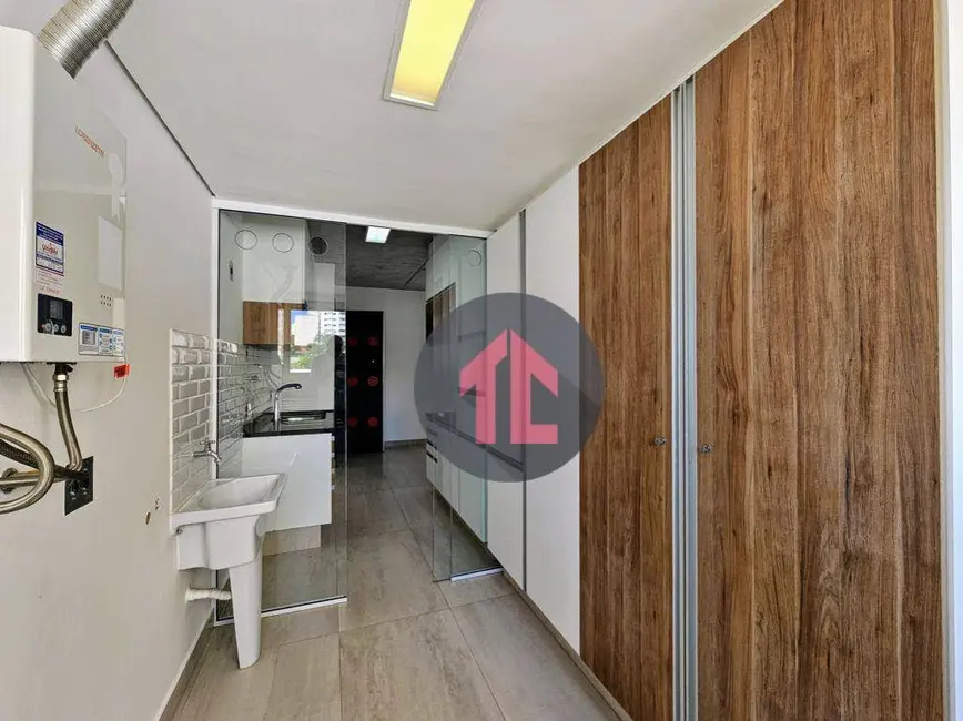 Apartamento com 2 quartos para alugar, 70m2 em Centro, Campinas - SP - imagem 8 Foto 8 de Apartamento com 2 quartos para alugar, 70m2 em Centro, Campinas - SP