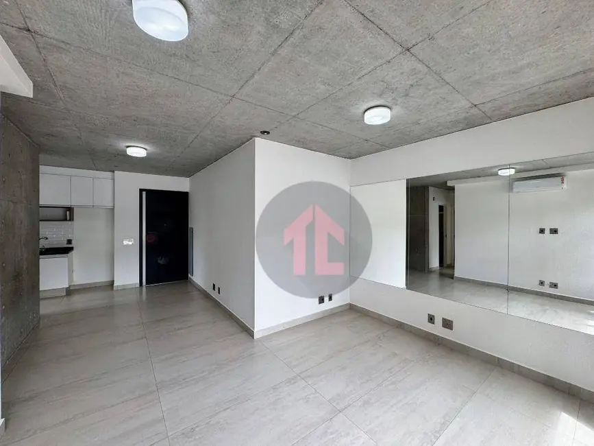 Foto 3 de Apartamento com 2 quartos para alugar, 70m2 em Centro, Campinas - SP