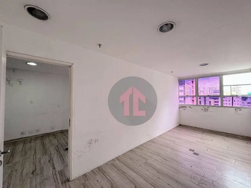 Sala Comercial para alugar, 85m2 em Centro, Campinas - SP - imagem 4 Foto 4 de Sala Comercial para alugar, 85m2 em Centro, Campinas - SP