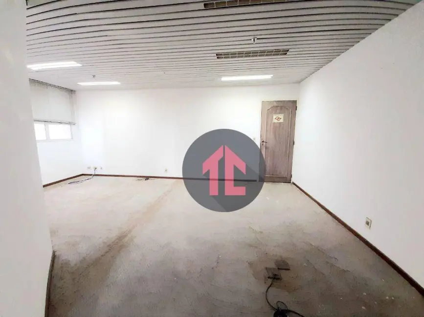 Sala Comercial para alugar, 39m2 em Centro, Campinas - SP - imagem 3 Foto 3 de Sala Comercial para alugar, 39m2 em Centro, Campinas - SP