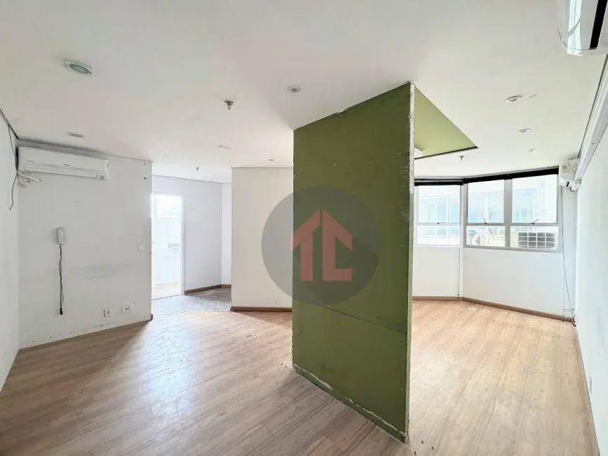 Sala Comercial para alugar, 39m2 em Centro, Campinas - SP - imagem 1 Foto 1 de Sala Comercial para alugar, 39m2 em Centro, Campinas - SP