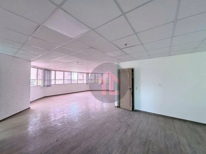 Sala Comercial para alugar, 129m2 em Centro, Campinas - SP - imagem 2 Foto 2 de Sala Comercial para alugar, 129m2 em Centro, Campinas - SP