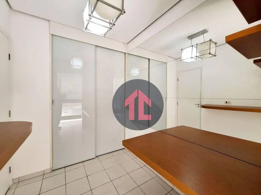 Cobertura com 3 quartos à venda e para alugar, 266m2 em Vila Brandina, Campinas - SP - imagem 8 Foto 8 de Cobertura com 3 quartos à venda e para alugar, 266m2 em Vila Brandina, Campinas - SP