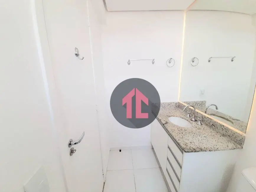 Foto 8 de Apartamento com 2 quartos para alugar, 65m2 em Cambuí, Campinas - SP