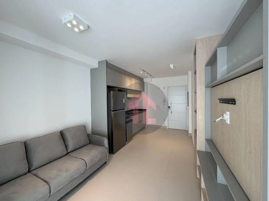 Foto 3 de Apartamento com 1 quarto para alugar, 41m2 em Vila Itapura, Campinas - SP