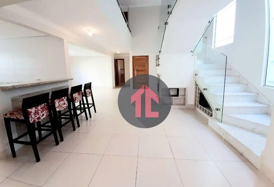 Sobrado com 3 quartos à venda, 402m2 em Chácara das Nações, Valinhos - SP - imagem 8 Foto 8 de Sobrado com 3 quartos à venda, 402m2 em Chácara das Nações, Valinhos - SP