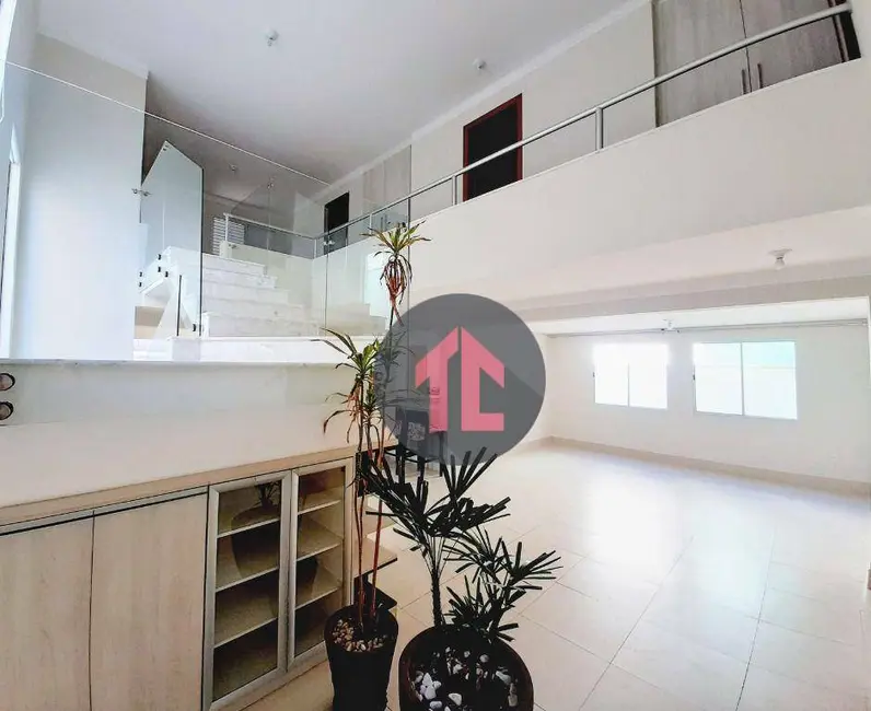 Sobrado com 3 quartos à venda, 402m2 em Chácara das Nações, Valinhos - SP - imagem 4 Foto 4 de Sobrado com 3 quartos à venda, 402m2 em Chácara das Nações, Valinhos - SP