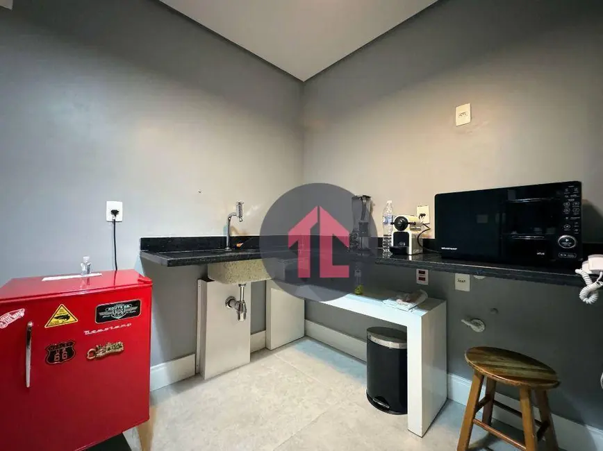 Foto 6 de Apartamento com 1 quarto para alugar, 40m2 em Cambuí, Campinas - SP