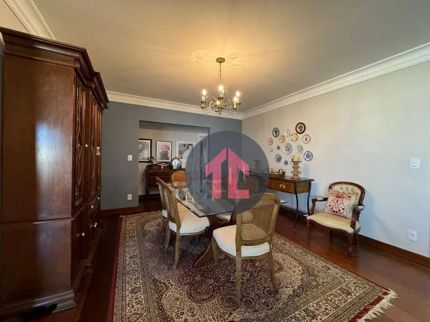 Apartamento com 3 quartos à venda e para alugar, 187m2 em Cambuí, Campinas - SP - imagem 4 Foto 4 de Apartamento com 3 quartos à venda e para alugar, 187m2 em Cambuí, Campinas - SP