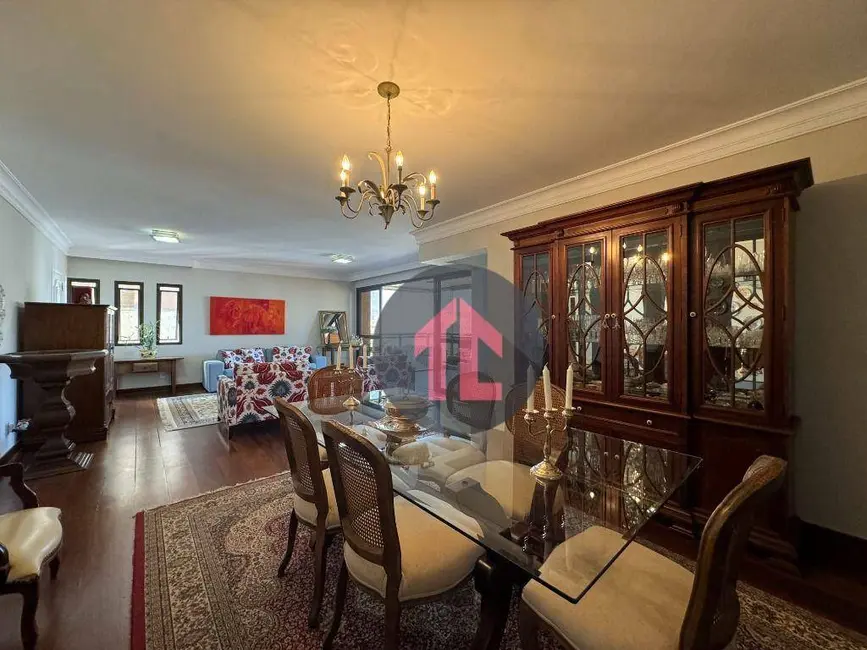 Apartamento com 3 quartos à venda e para alugar, 187m2 em Cambuí, Campinas - SP - imagem 6 Foto 6 de Apartamento com 3 quartos à venda e para alugar, 187m2 em Cambuí, Campinas - SP