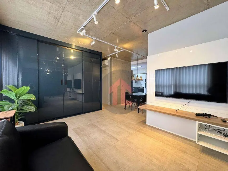 Apartamento com 2 quartos para alugar, 70m2 em Centro, Campinas - SP - imagem 3 Foto 3 de Apartamento com 2 quartos para alugar, 70m2 em Centro, Campinas - SP