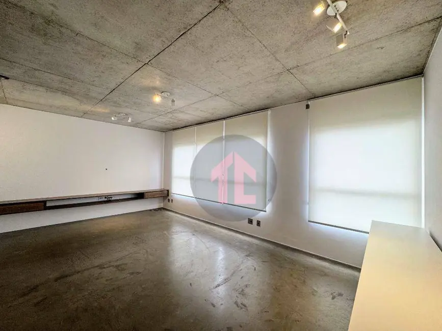 Apartamento com 1 quarto para alugar, 70m2 em Centro, Campinas - SP - imagem 3 Foto 3 de Apartamento com 1 quarto para alugar, 70m2 em Centro, Campinas - SP