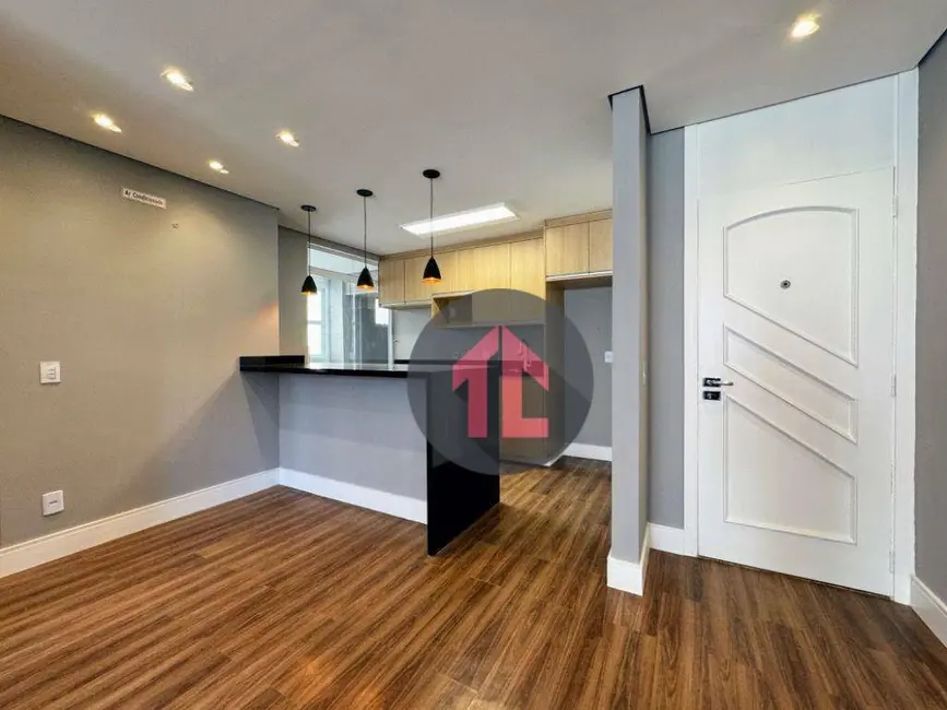 Apartamento com 3 quartos à venda e para alugar, 99m2 em Cambuí, Campinas - SP - imagem 3 Foto 3 de Apartamento com 3 quartos à venda e para alugar, 99m2 em Cambuí, Campinas - SP