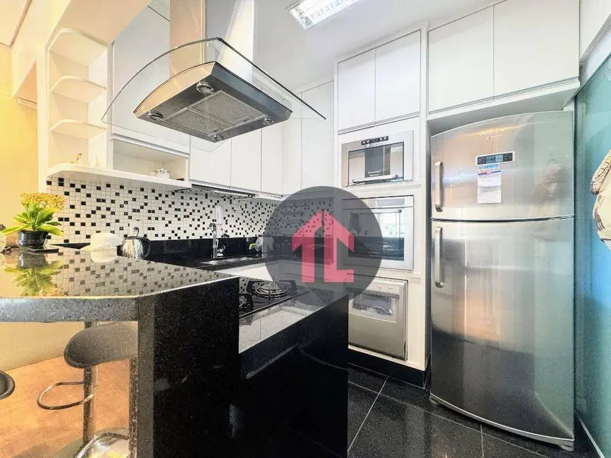 Apartamento com 4 quartos para alugar, 97m2 em Parque Prado, Campinas - SP - imagem 8 Foto 8 de Apartamento com 4 quartos para alugar, 97m2 em Parque Prado, Campinas - SP