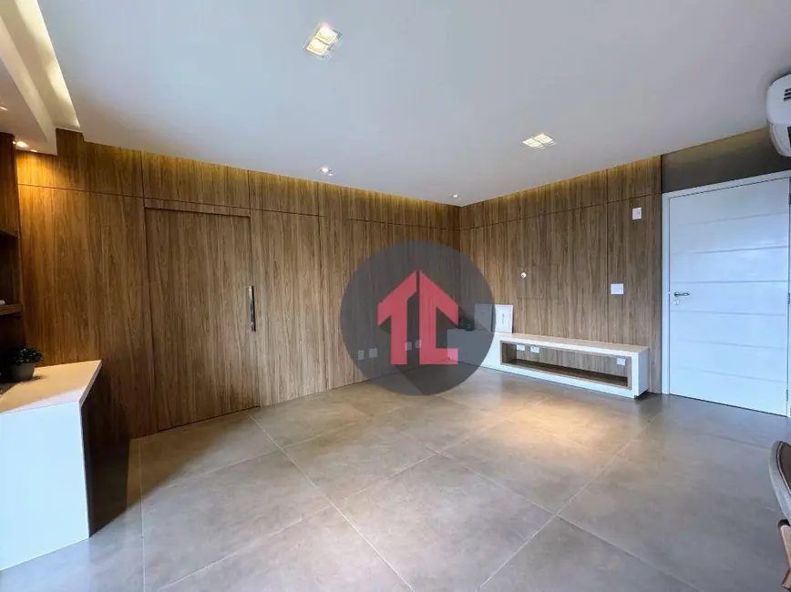 Foto 2 de Apartamento com 2 quartos para alugar, 92m2 em Cambuí, Campinas - SP