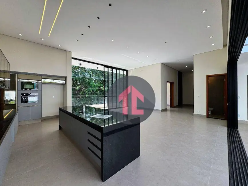 Foto 4 de Casa de Condomínio com 4 quartos à venda, 1000m2 em Campinas - SP