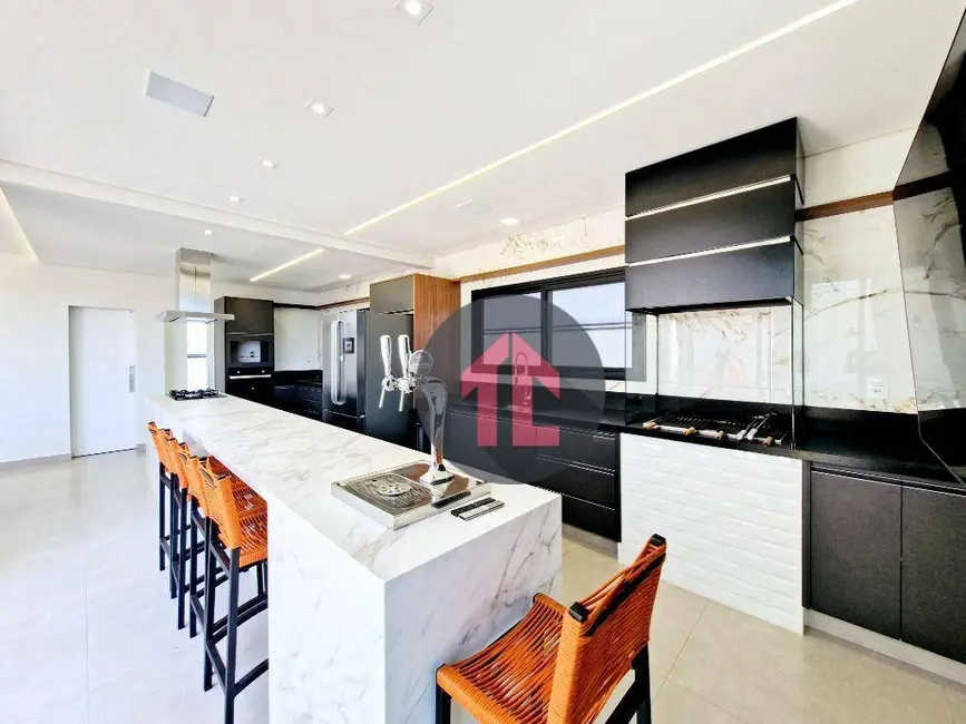 Casa de Condomínio com 3 quartos à venda, 460m2 em Loteamento Parque dos Alecrins, Campinas - SP - imagem 8 Foto 8 de Casa de Condomínio com 3 quartos à venda, 460m2 em Loteamento Parque dos Alecrins, Campinas - SP