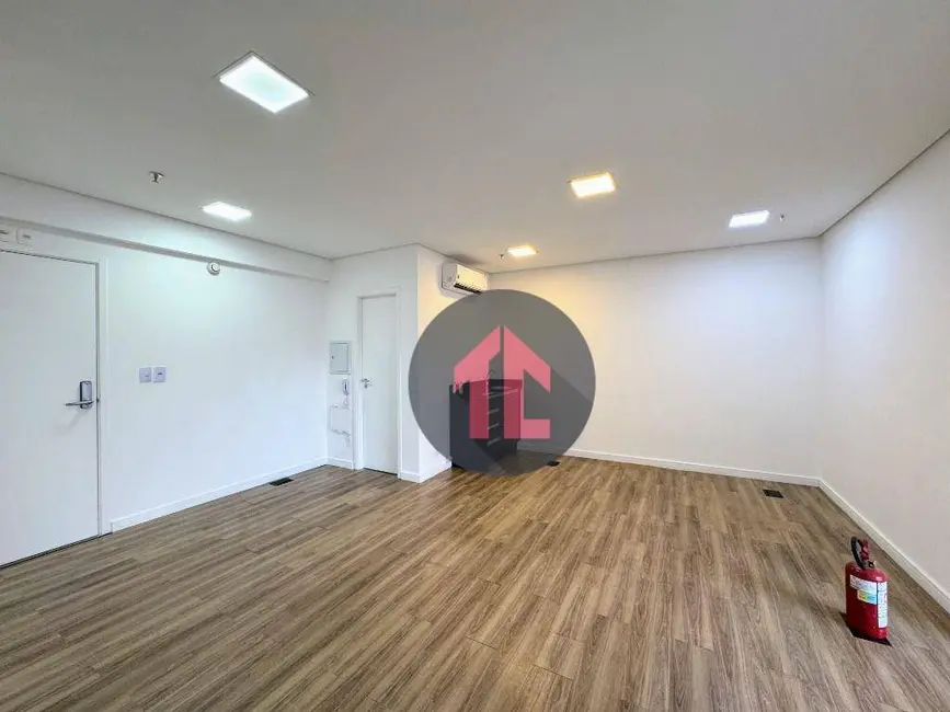 Sala Comercial para alugar, 70m2 em Vila Lídia, Campinas - SP - imagem 3 Foto 3 de Sala Comercial para alugar, 70m2 em Vila Lídia, Campinas - SP