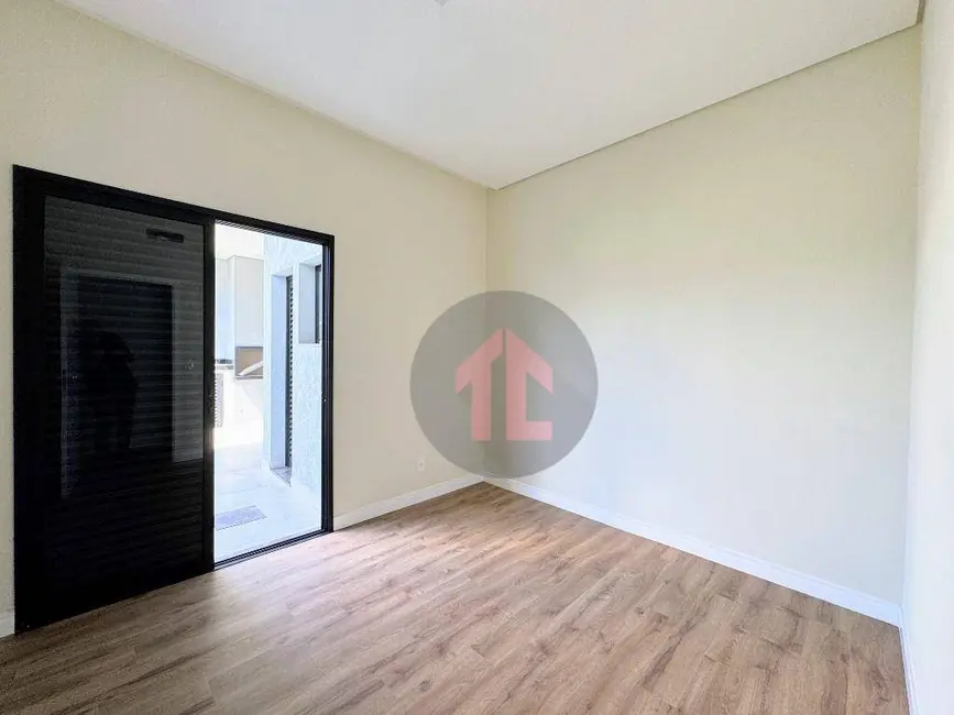 Foto 9 de Casa de Condomínio com 3 quartos à venda, 250m2 em Monte Mor - SP